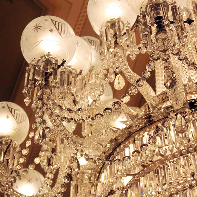 chandelier_wl